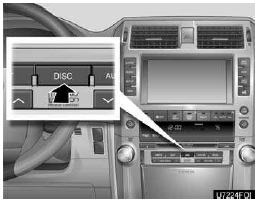 Push the “DISC” button, or push the “AUDIO” button to display audio screen