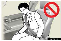SRS airbag precautions