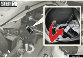 Turn the cover counterclock-
